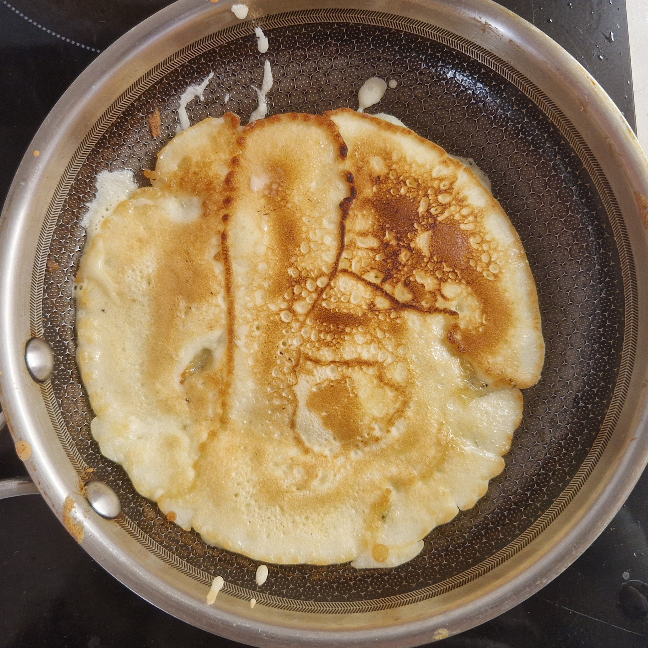 Last pancake formed into Ь